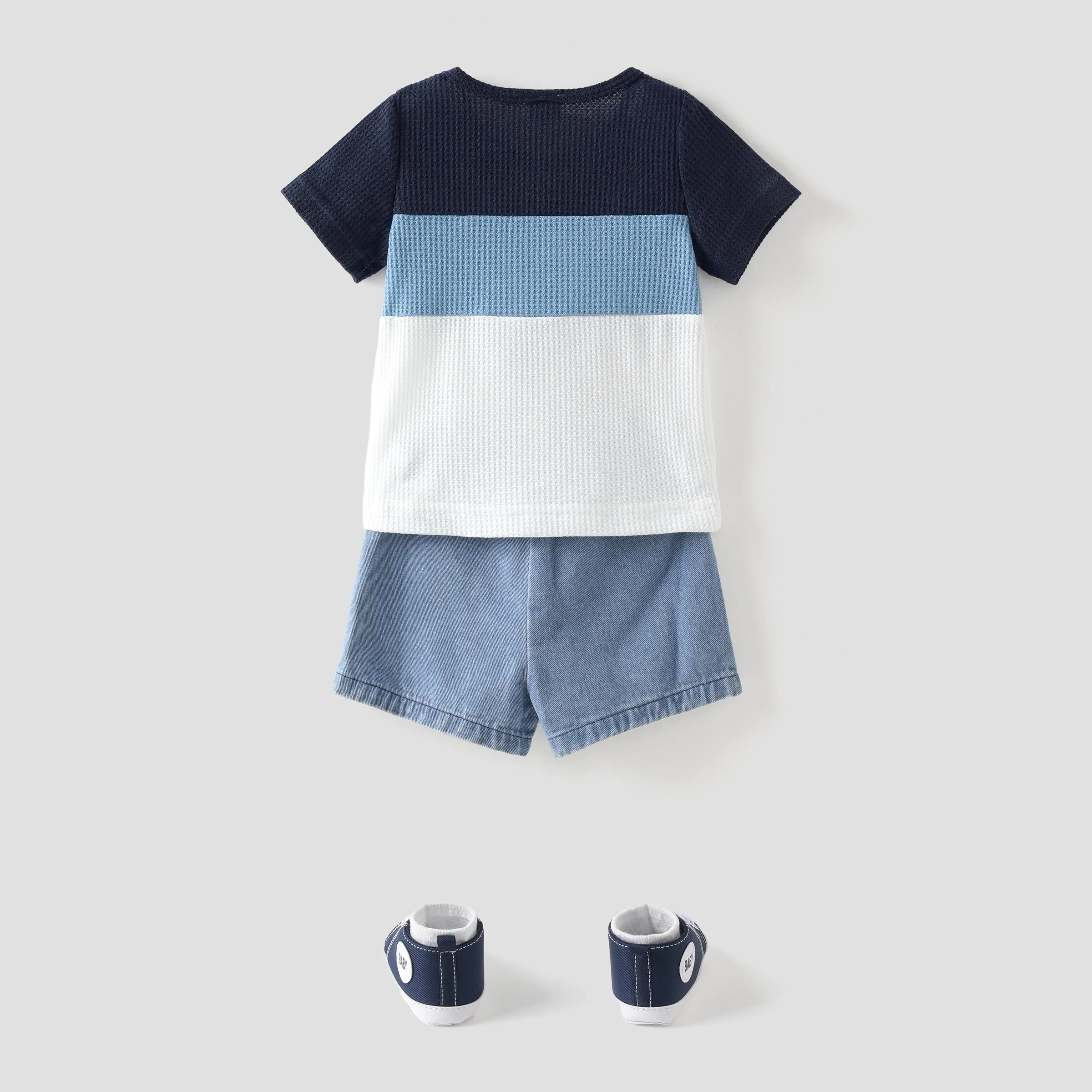 2pcs Baby Boy Color Block Waffle Top and 100% Cotton Ripped Denim Shorts Set