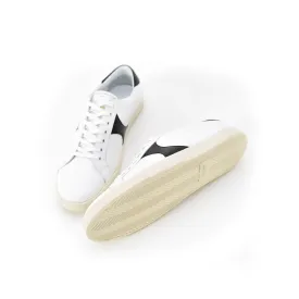 Black & White Triomphe Lowtop Sneaker