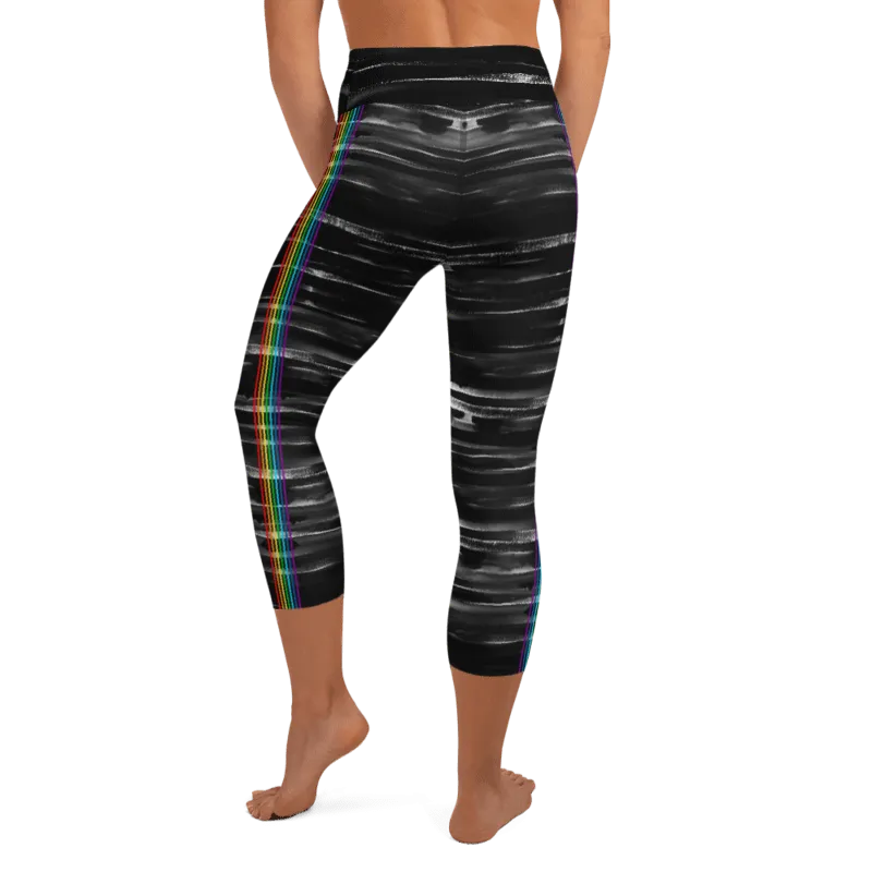 Black Chakra Stripes High Waist Capri Leggings
