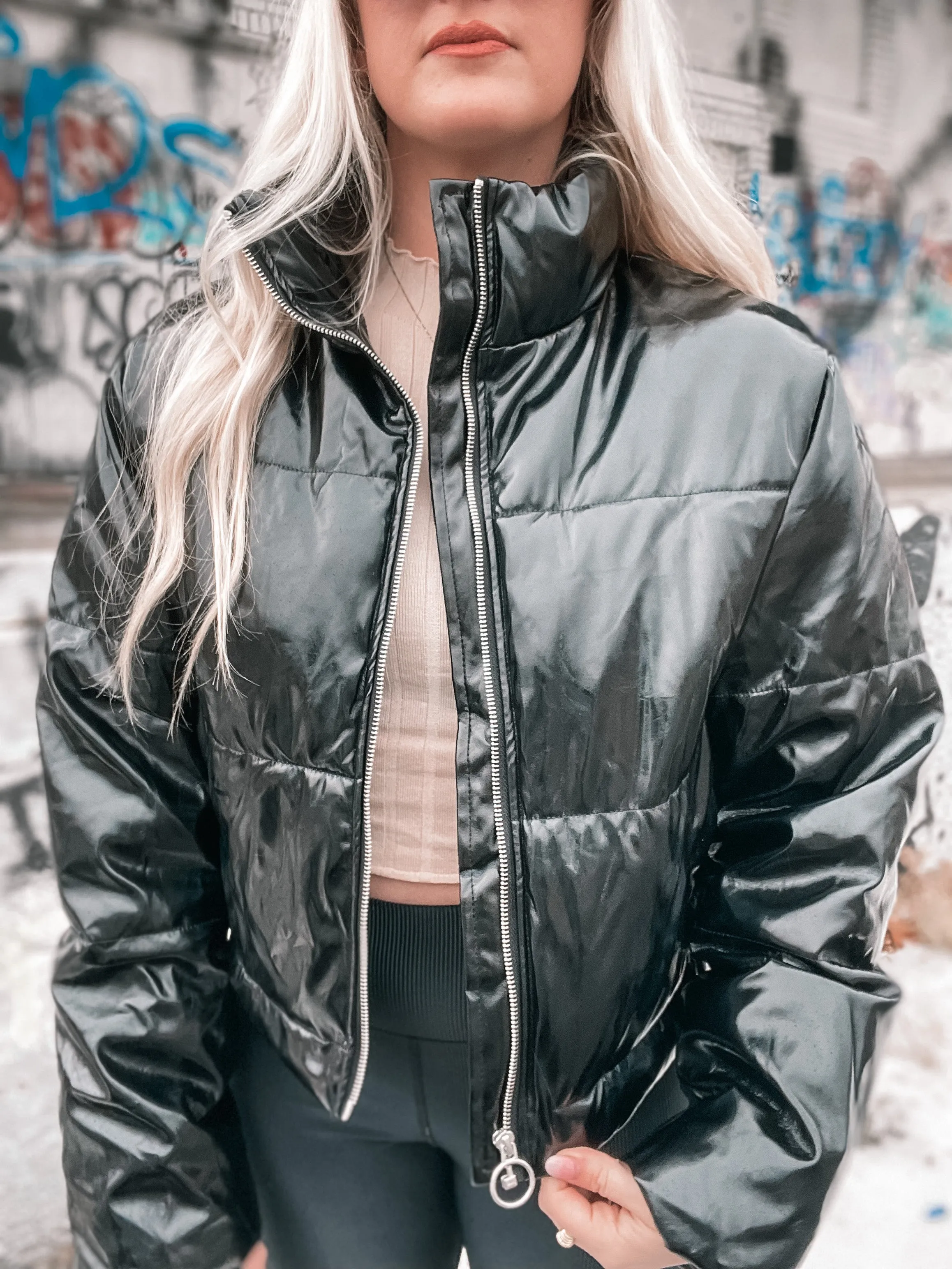 Breckenridge Puffer Coat in Liquid Black