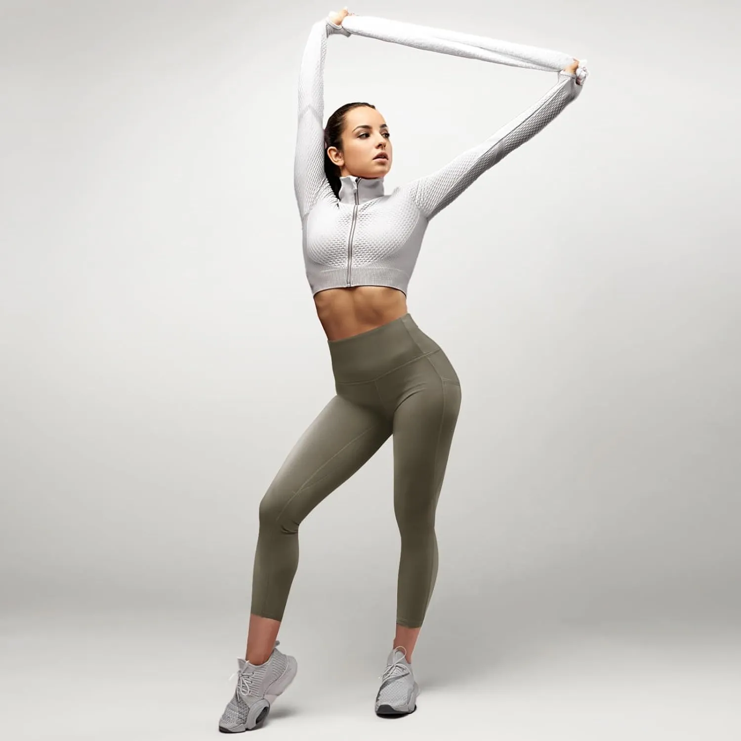 Leggings for Women, Upgraded High Waist Capri Yoga Leggings Workout Running Tummy with Pockets for Women