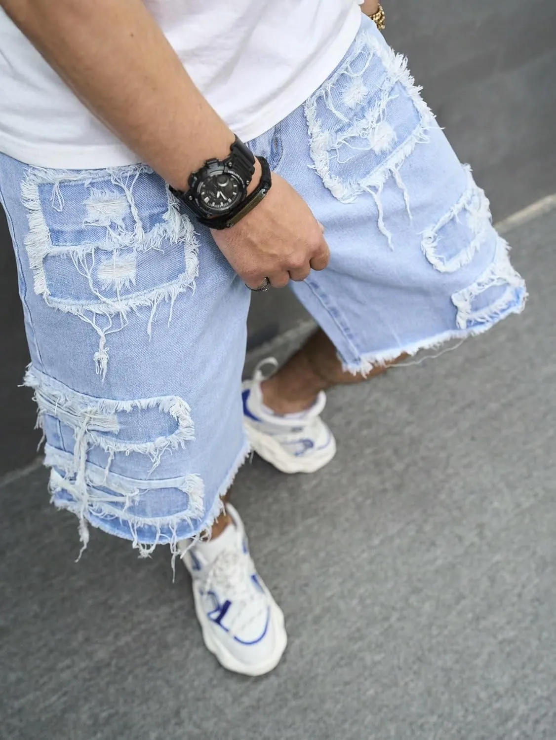 Verdusa Men's Distressed Ripped Jean Shorts Loose Straight Leg Summer Denim Shorts with Pockets